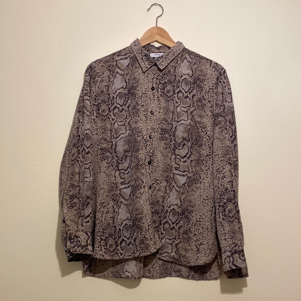 Gerard Darek Paris snake print silk button down blouse. Very good condition 40 - Picture 2 of 9